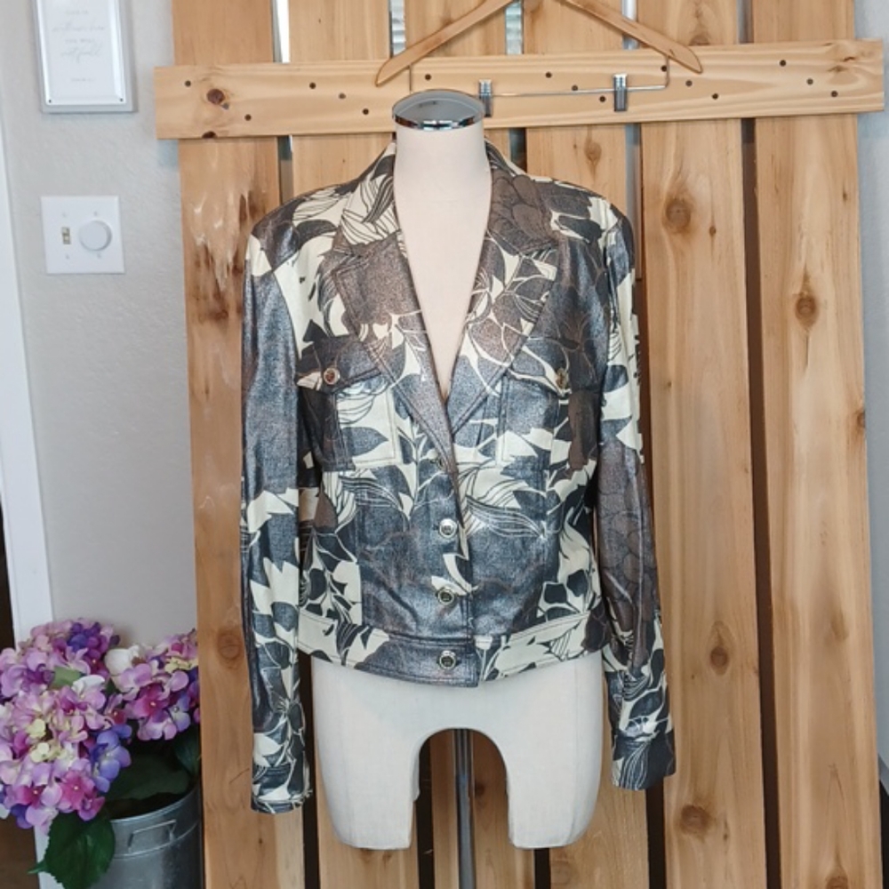 Linen Blazer